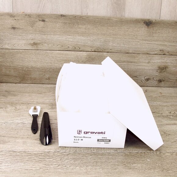 * NEW * $880 GRAVATI Neiman Marcus Women's 11 M Short Boot 4981 * add $15 Trees - Picture 12 of 15